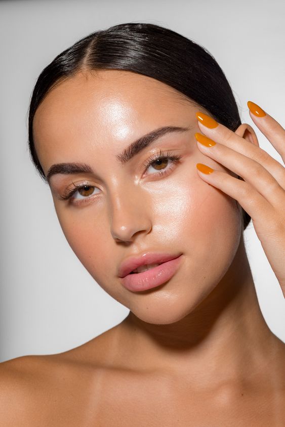 Non-Comedogenic Oils: 7 Ultimate Guide To Glowing Beauty