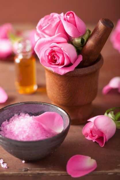 Best Aromatherapy Baths: 10 Very Effective Guides